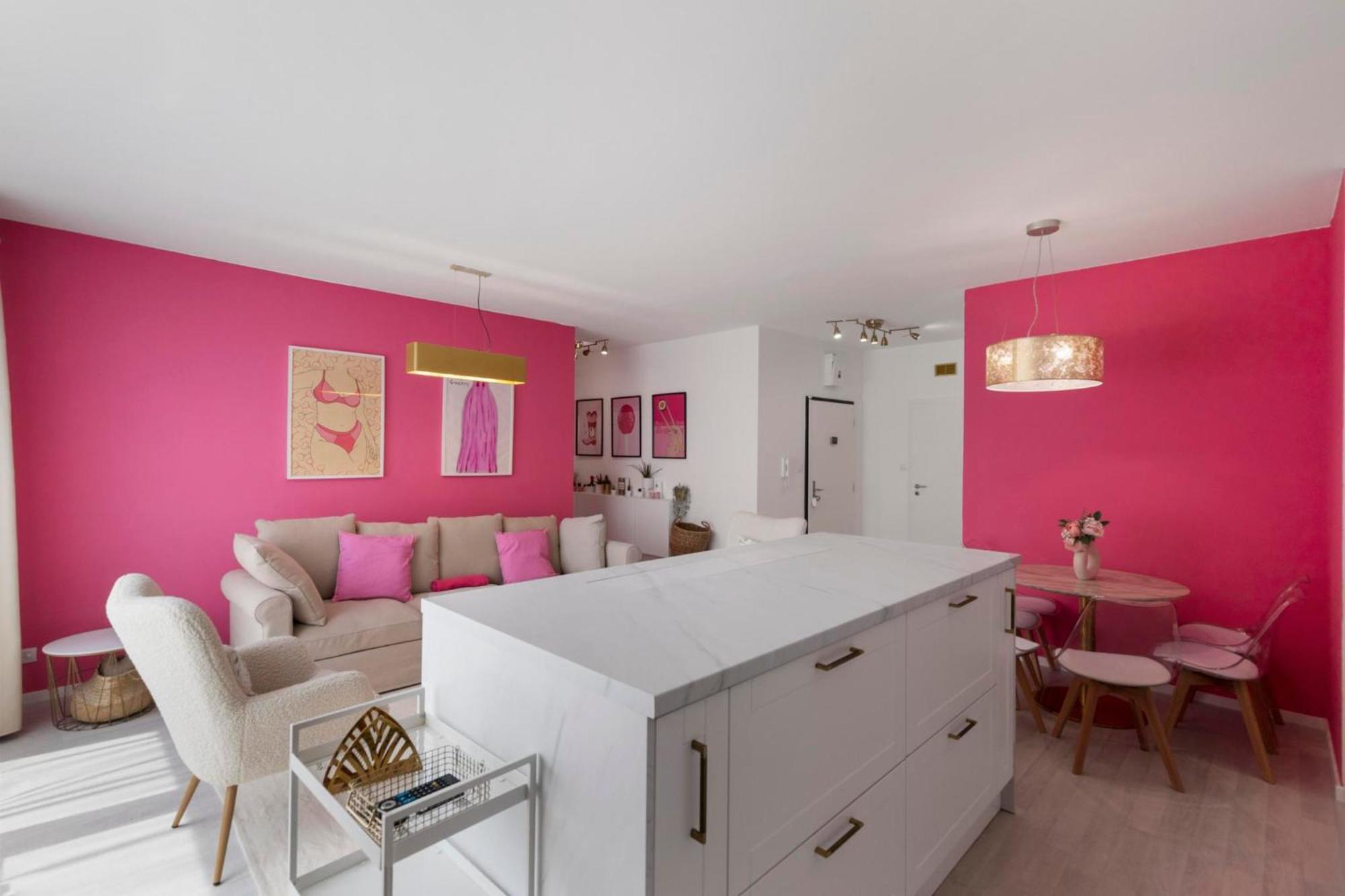 דירות ברטיסלאבה Lam Pink - Jacuzzi - Ac - Ps4 מראה חיצוני תמונה